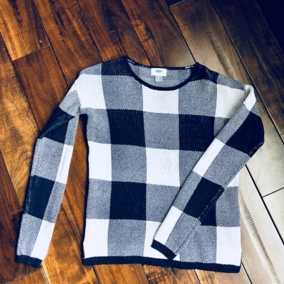 💕Blue & White Checkered Sweater - Picture 3 of 4